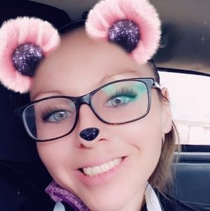 Meet your Posher, Brandi